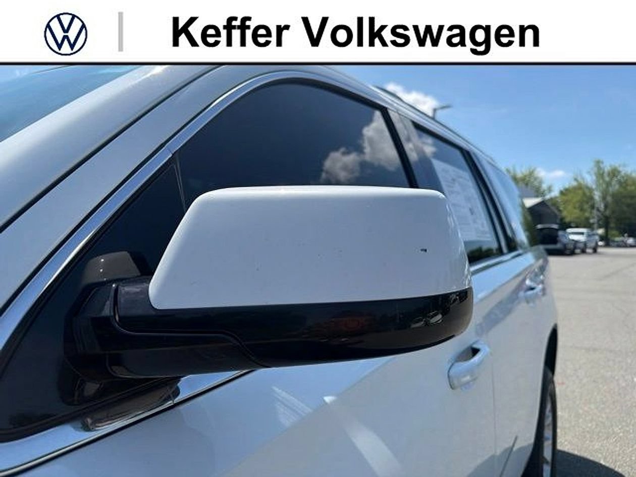 Used 2020 GMC Yukon SLT AWD/4WD image 10