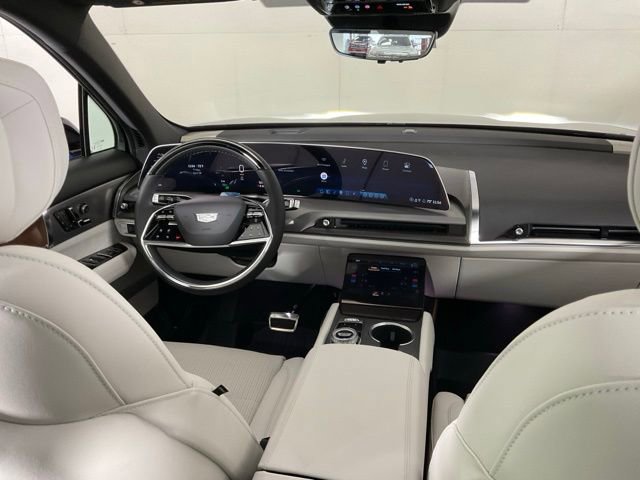 New 2026 Cadillac Vistiq Sport w/ LPO, Floor Liner Package image 13