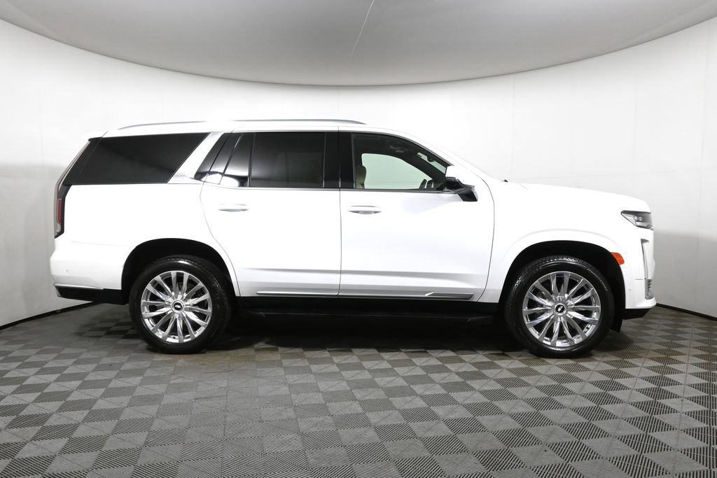 Used 2023 Cadillac Escalade Premium Luxury AWD/4WD image 8