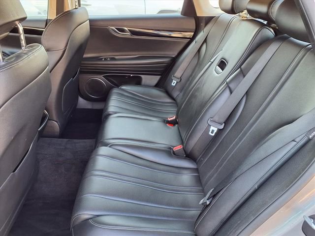 Used 2023 Genesis G80 2.5T image 9