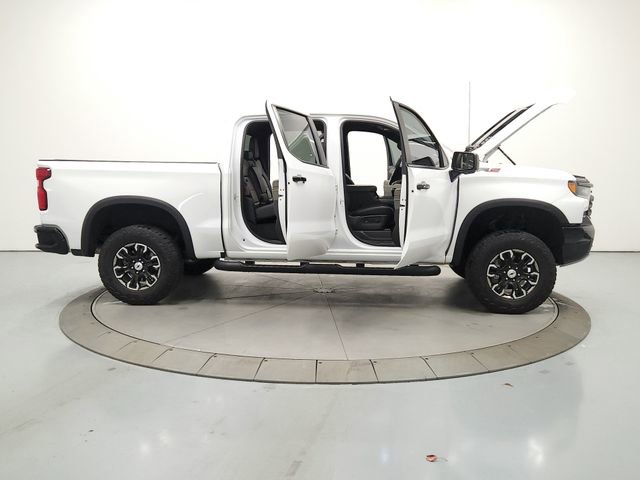 Used 2023 Chevrolet Silverado 1500 ZR2 w/ Technology Package AWD/4WD image 16