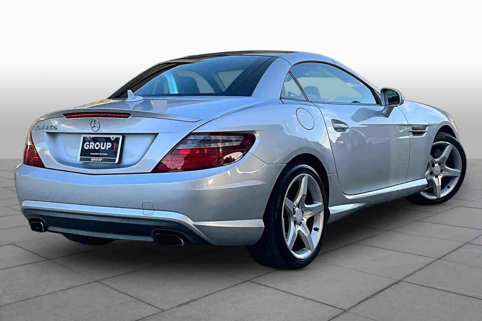 Used 2013 Mercedes-Benz SLK 250 image 13