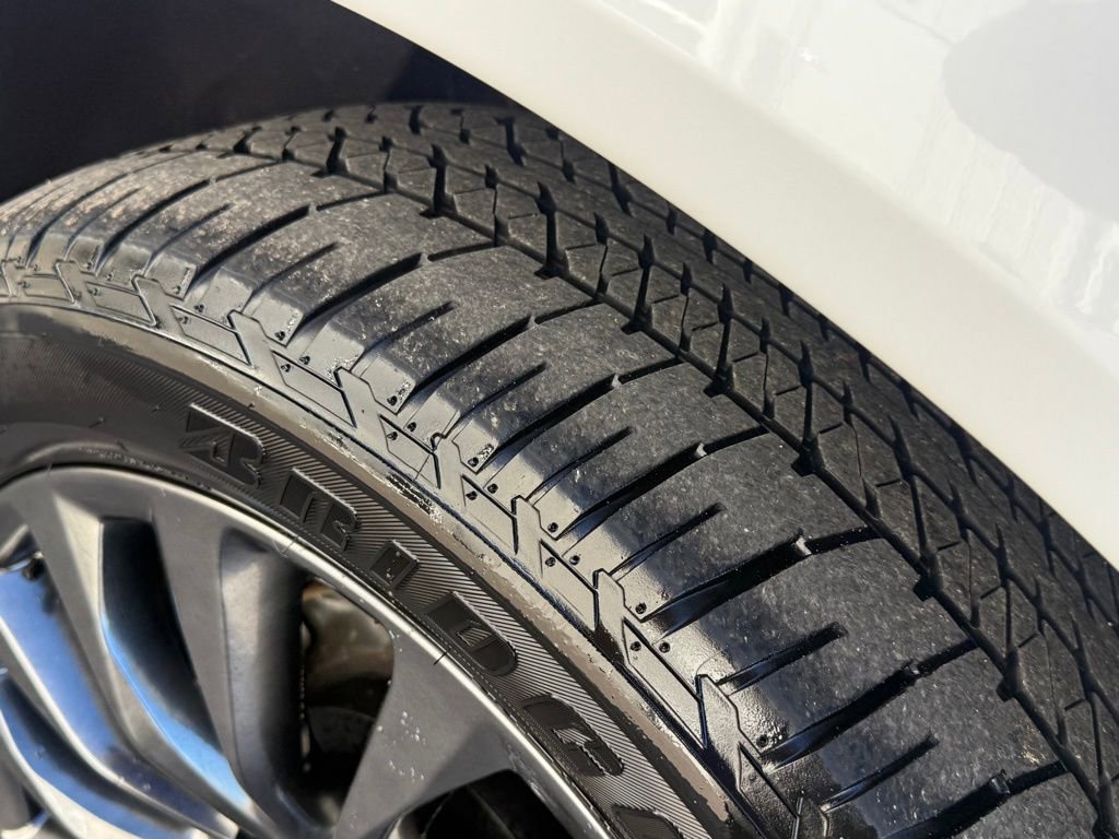 Used 2024 Nissan Armada Platinum w/ Captain's Chairs Package image 47