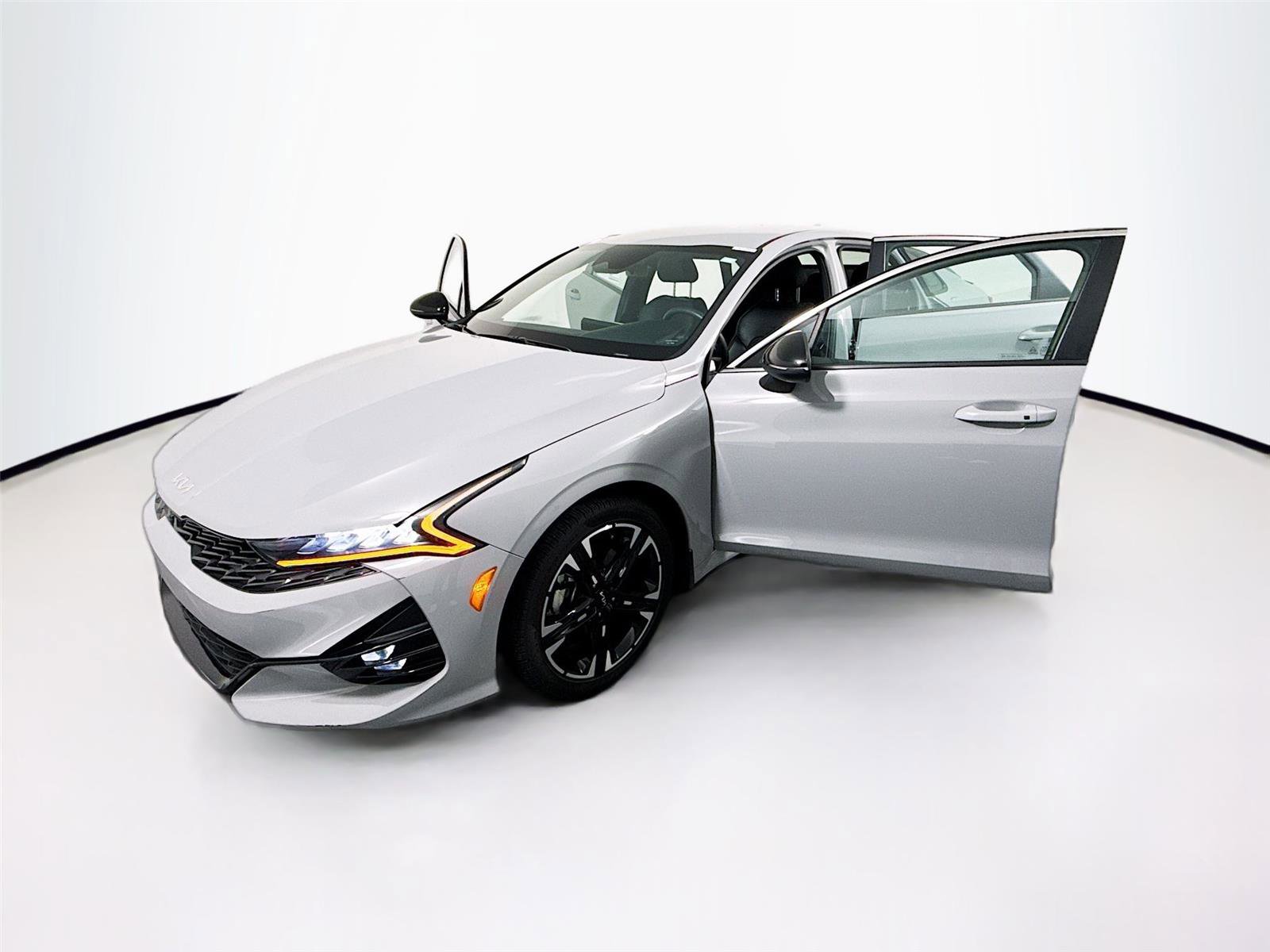 Used 2024 Kia K5 GT-Line FWD image 46