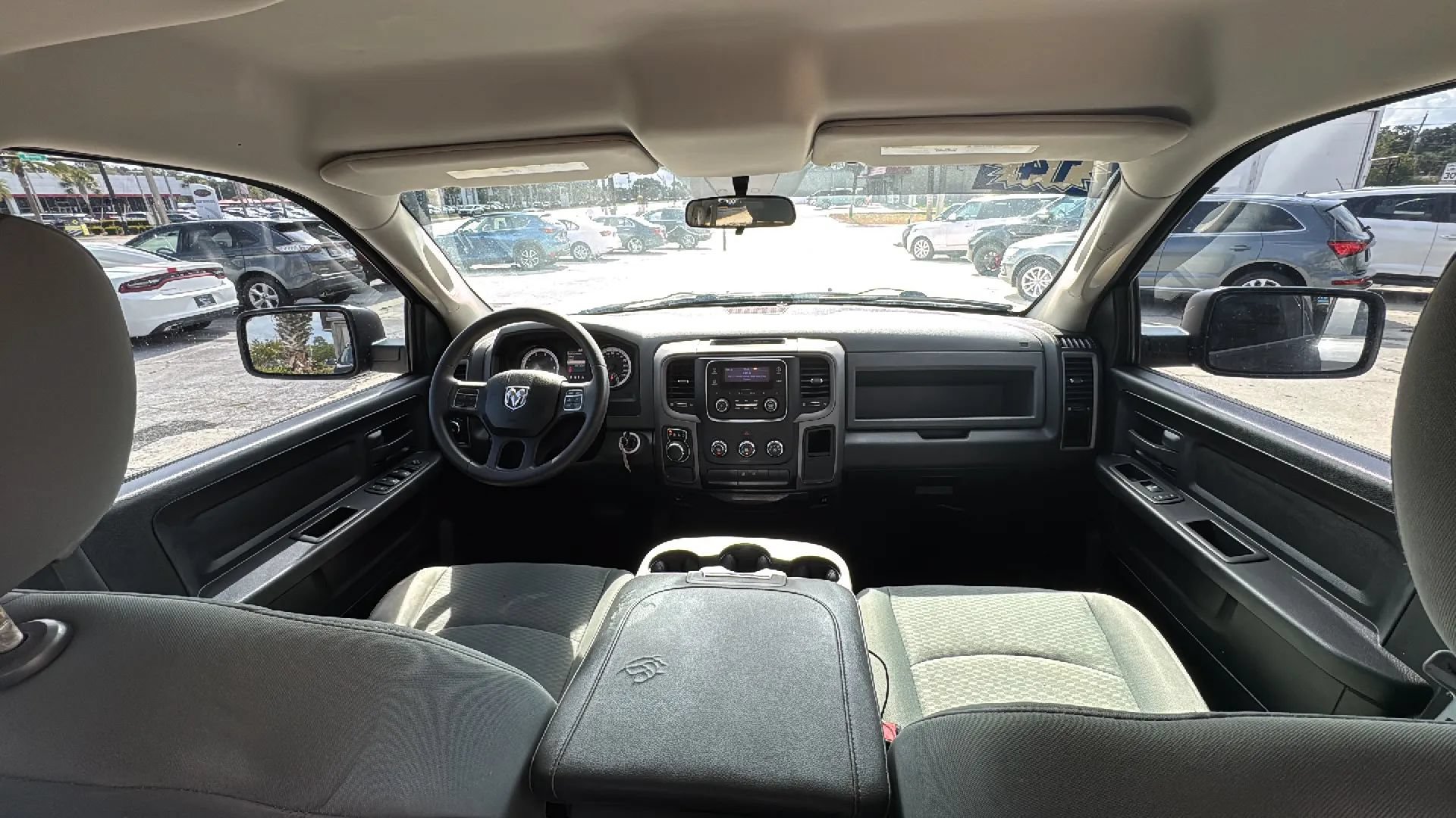 Used 2014 RAM 1500 Express RWD image 9
