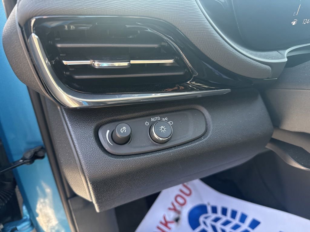 Used 2025 Buick Envista Sport Touring w/ Convenience I Package image 16