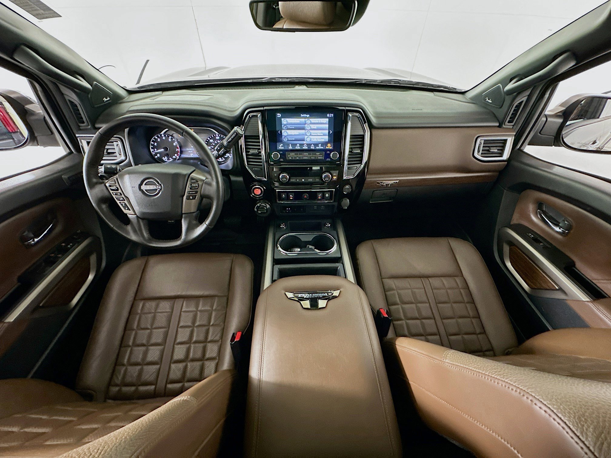 Used 2023 Nissan Titan Platinum Reserve w/ Moonroof Package image 21