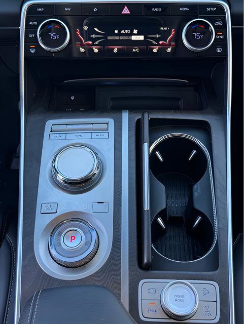 Used 2024 Genesis GV80 3.5T image 12