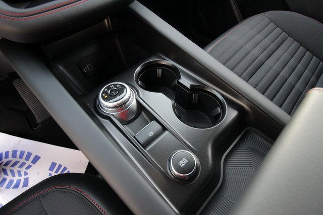 New 2026 Ford Explorer ST-Line w/ ST-Line Street Pack image 26