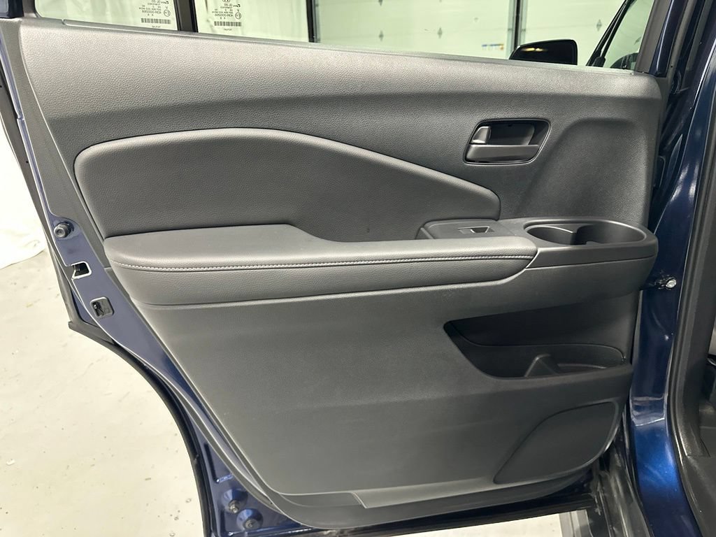 Used 2023 Honda Passport EX-L image 42