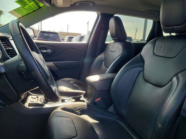 Used 2019 Jeep Cherokee Limited FWD image 16