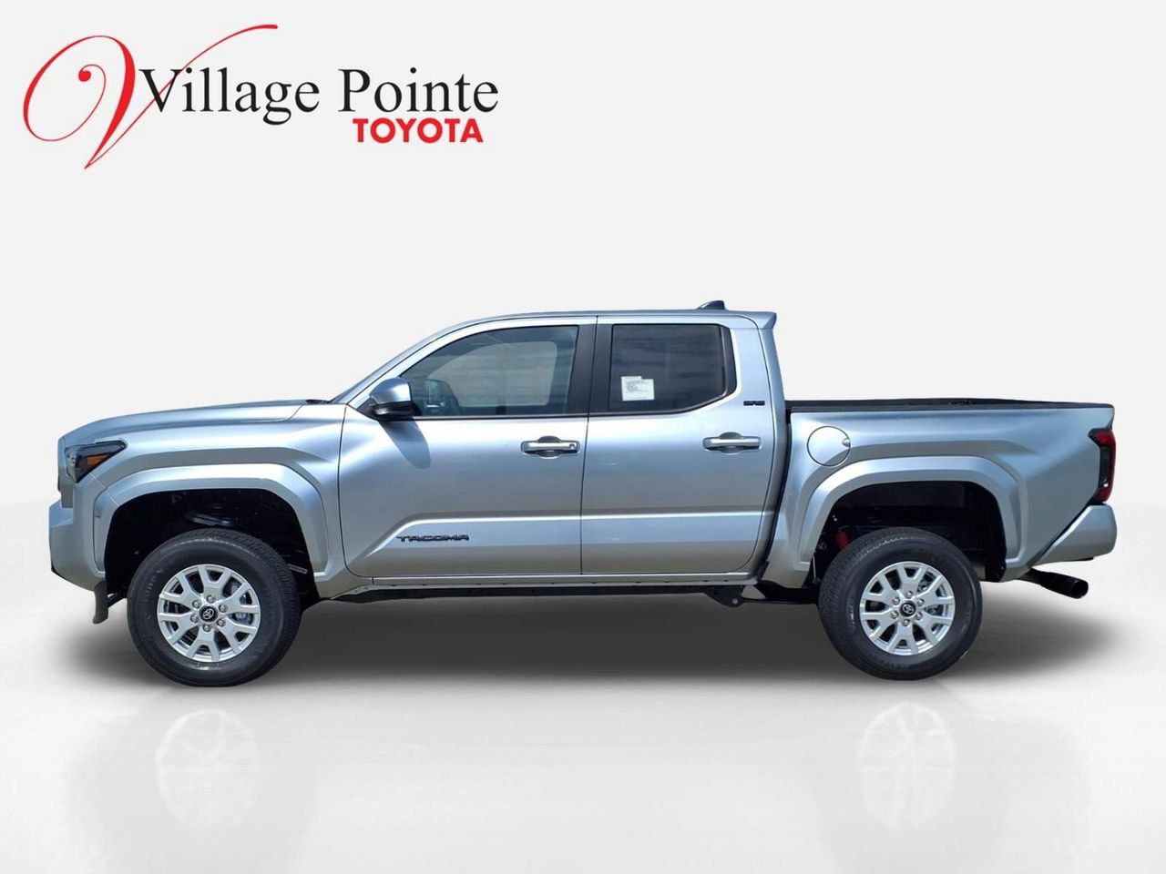 New 2026 Toyota Tacoma SR5 AWD/4WD image 2