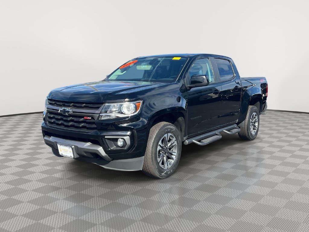 Used 2022 Chevrolet Colorado Z71 AWD/4WD image 3