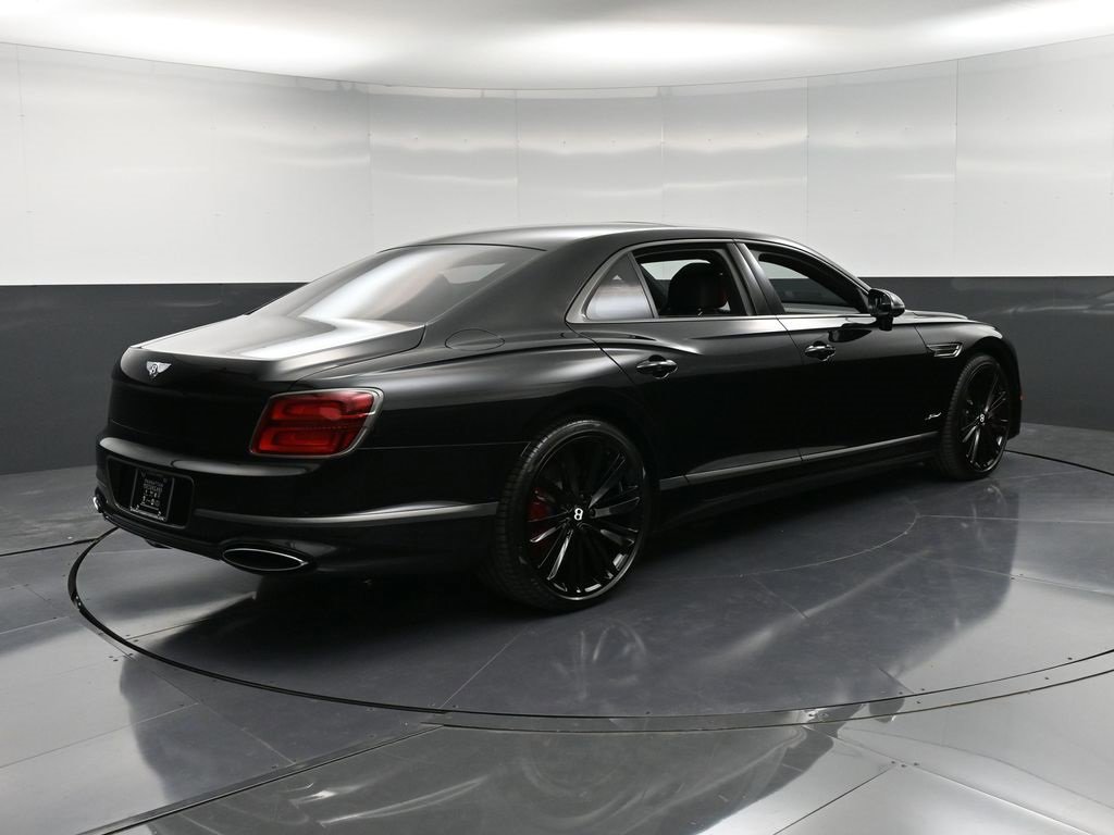 Certified 2024 Bentley Flying Spur W12 image 8