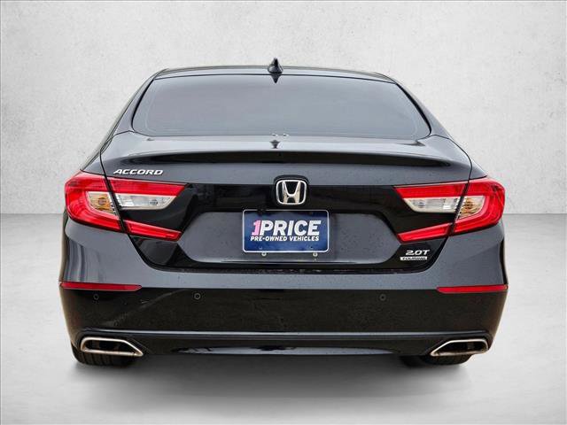 Used 2018 Honda Accord Touring image 6