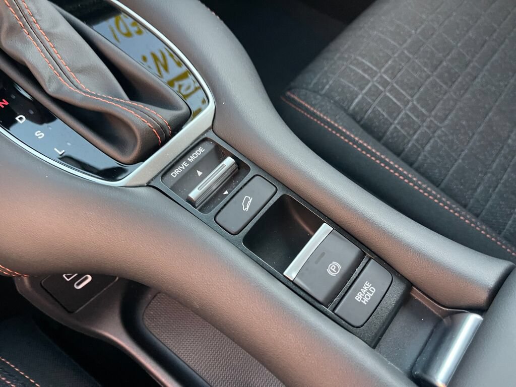 Certified 2024 Honda HR-V Sport image 13