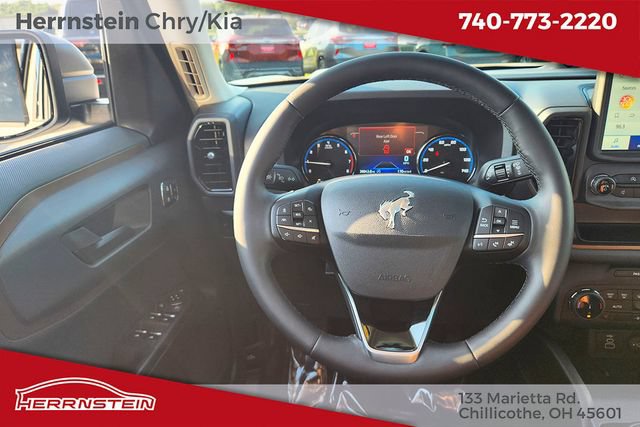 Used 2024 Ford Bronco Sport Outer Banks w/ Tech Package AWD/4WD image 7