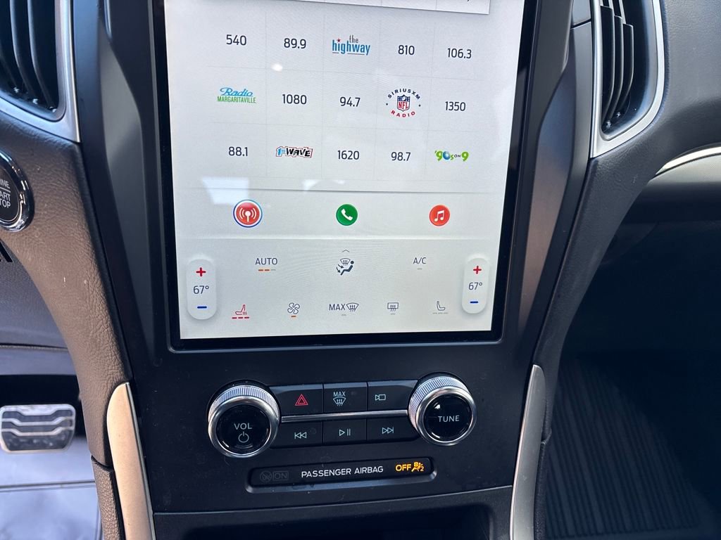 Used 2024 Ford Edge ST-Line image 18