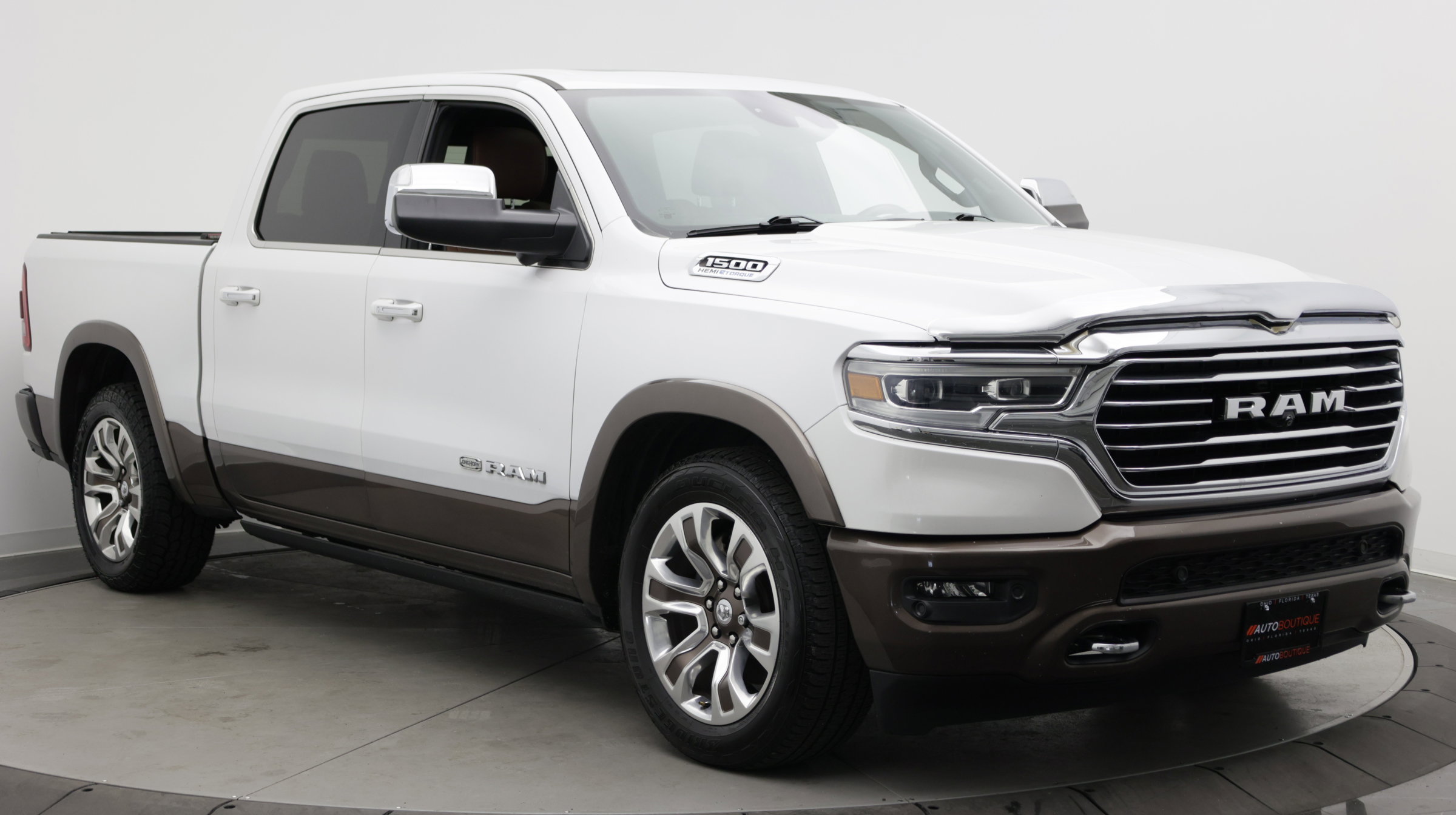 Used 2022 RAM 1500 Limited RWD image 3