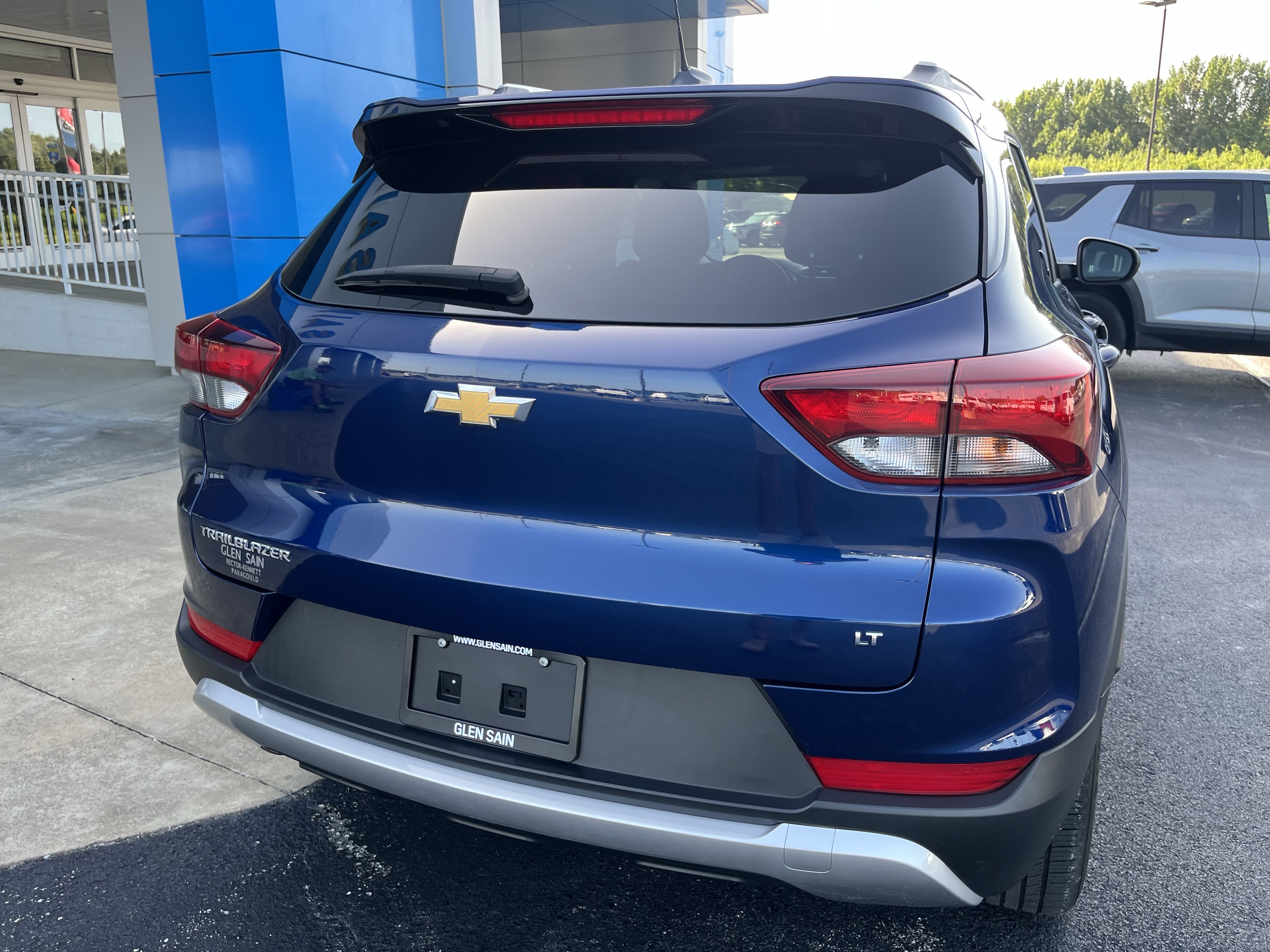 Used 2023 Chevrolet TrailBlazer LT FWD image 5