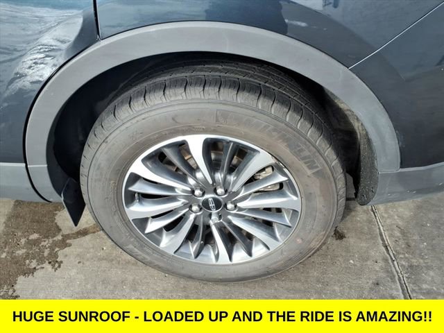 Used 2023 Lincoln Nautilus Reserve w/ Class II Trailer Tow Package image 9