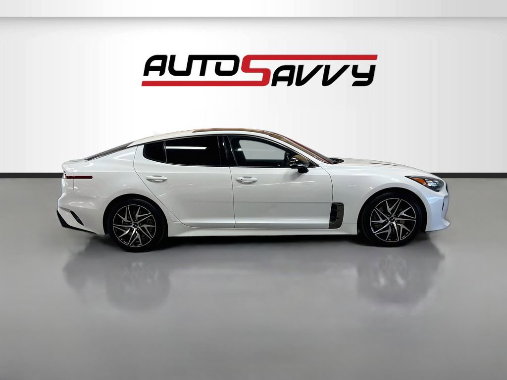 Used 2022 Kia Stinger GT-Line w/ Sun & Sound Package AWD/4WD image 8