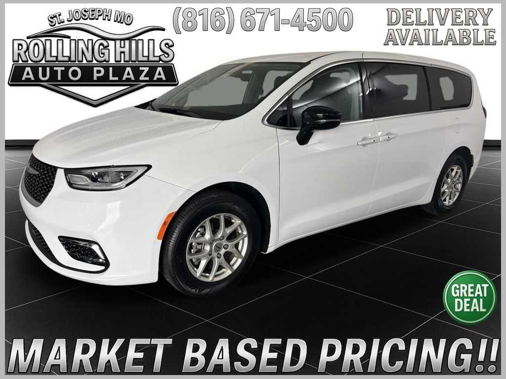 Used 2024 Chrysler Pacifica Touring-L FWD 360° Tour