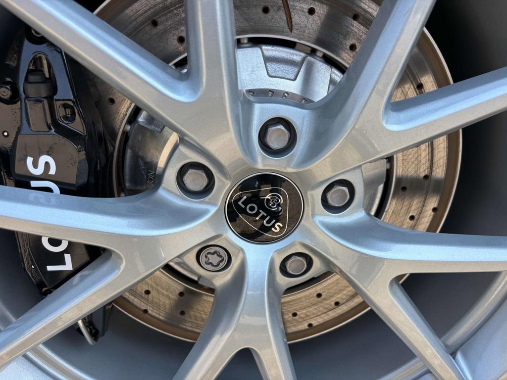 New 2025 Lotus Emira image 45