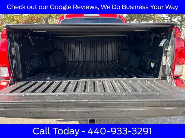 Used 2017 Toyota Tacoma TRD Off-Road image 28