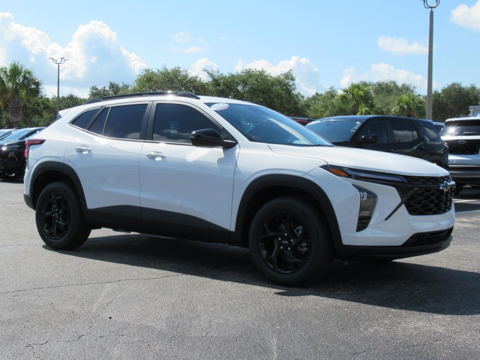 New 2026 Chevrolet Trax LT w/ Driver Confidence Package FWD image 4