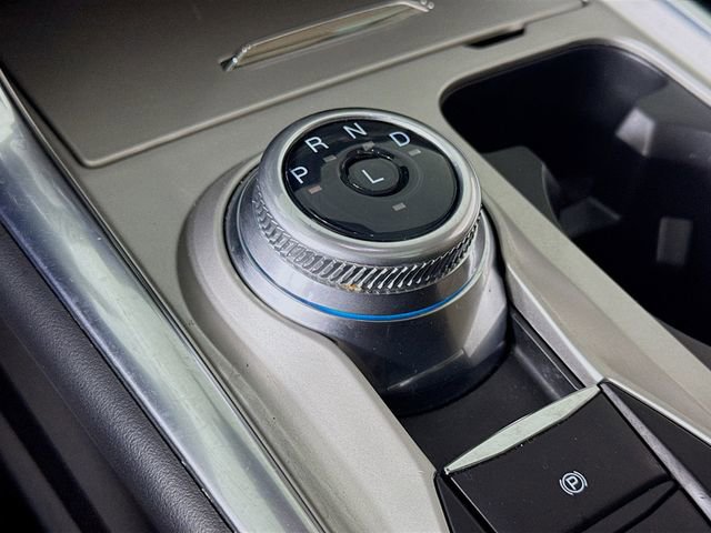 Used 2022 Ford Explorer XLT w/ Equipment Group 202A image 16