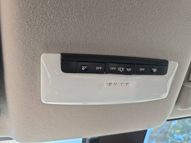 New 2025 Nissan Versa S w/ Trunk Package image 28