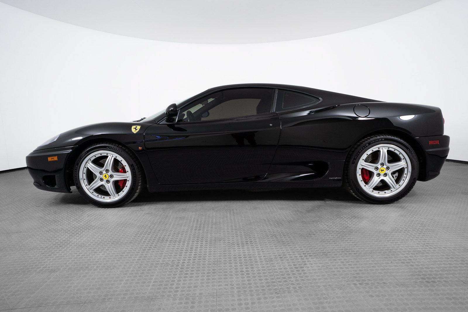 Used 2004 Ferrari 360 Modena RWD image 2