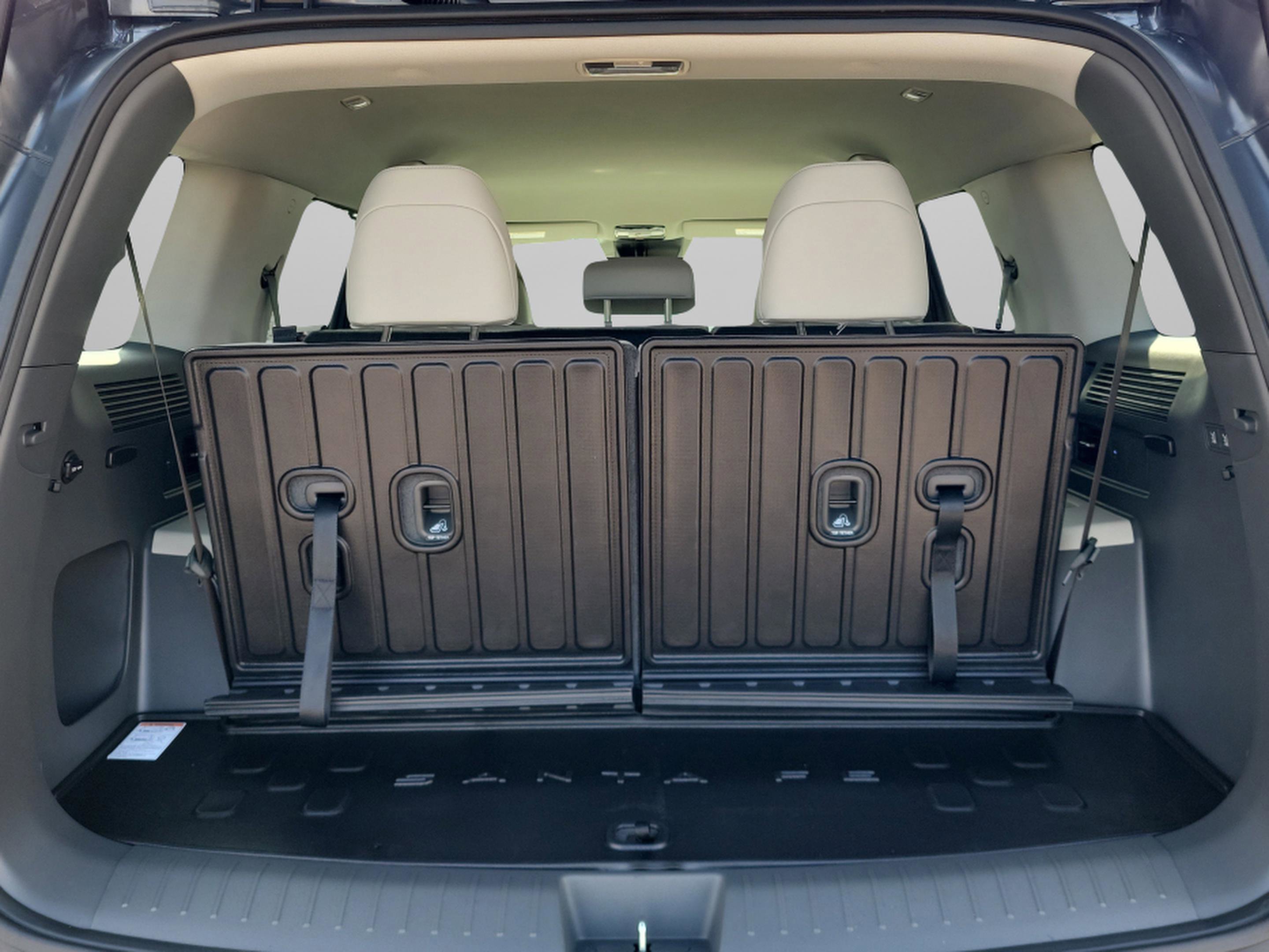 New 2026 Hyundai Santa Fe SEL image 8