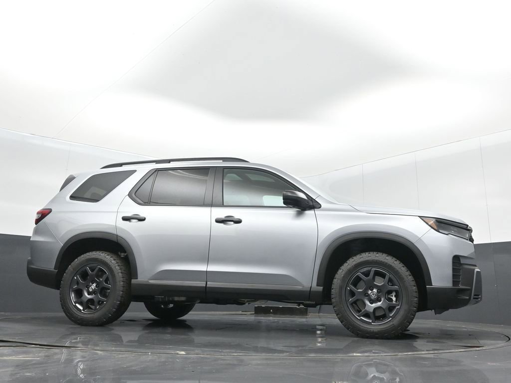 New 2026 Honda Pilot TrailSport image 29