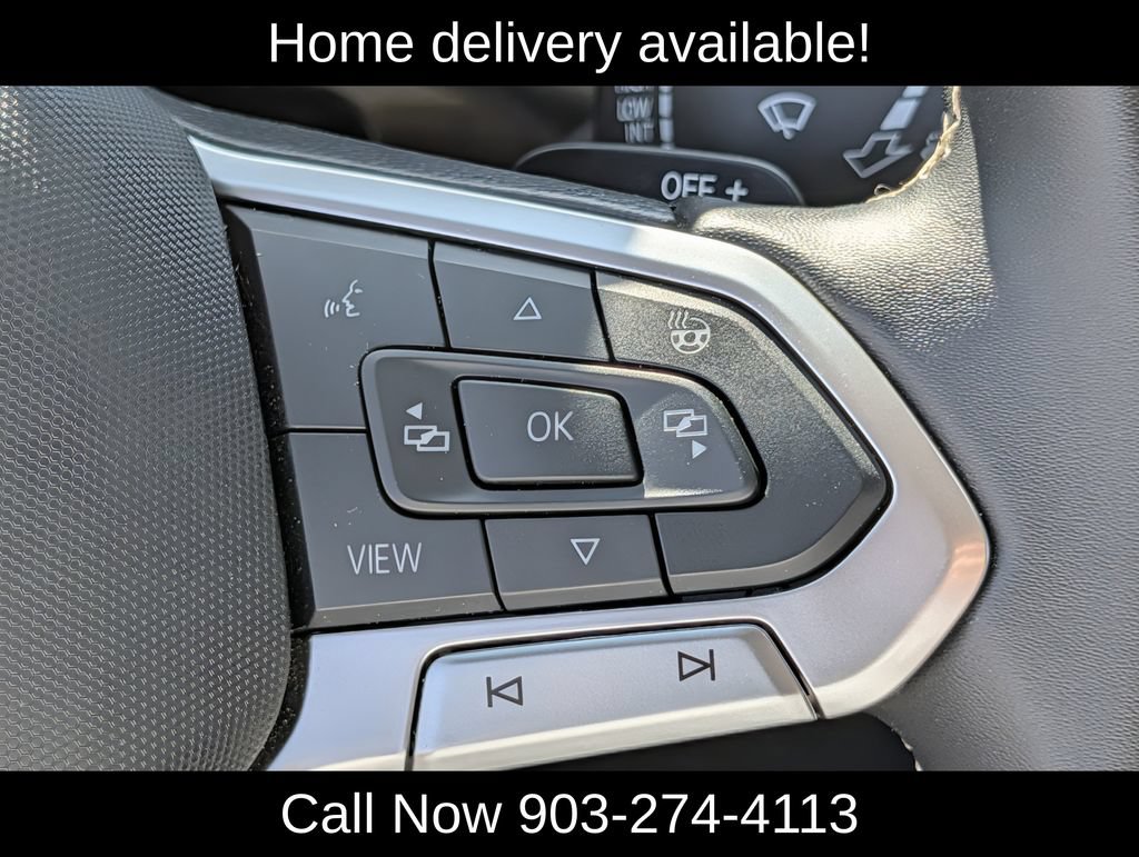Used 2025 Volkswagen Atlas SE AWD/4WD image 18