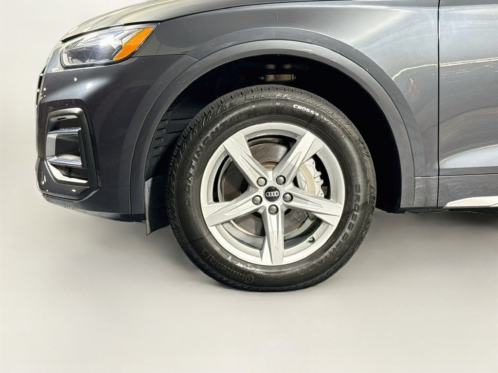 Used 2021 Audi Q5 2.0T Premium w/ Convenience Package AWD/4WD image 22