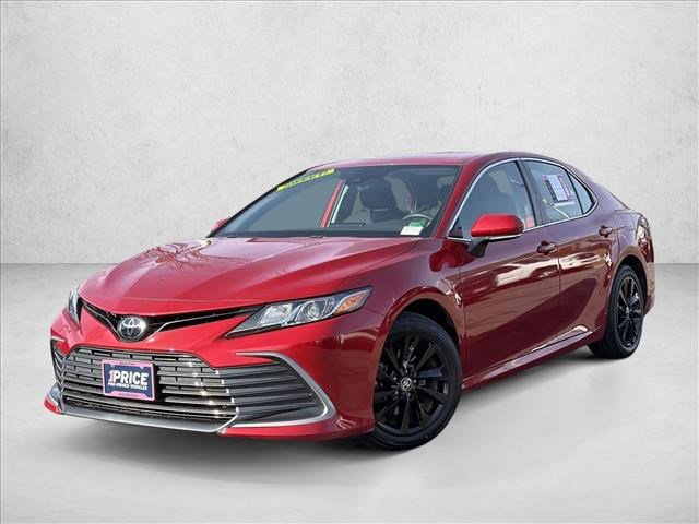 Certified 2023 Toyota Camry LE image 1