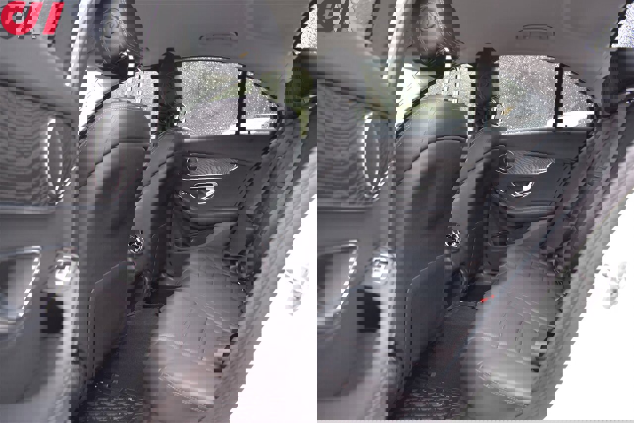 Used 2017 Mercedes-Benz C 300 Sedan image 18