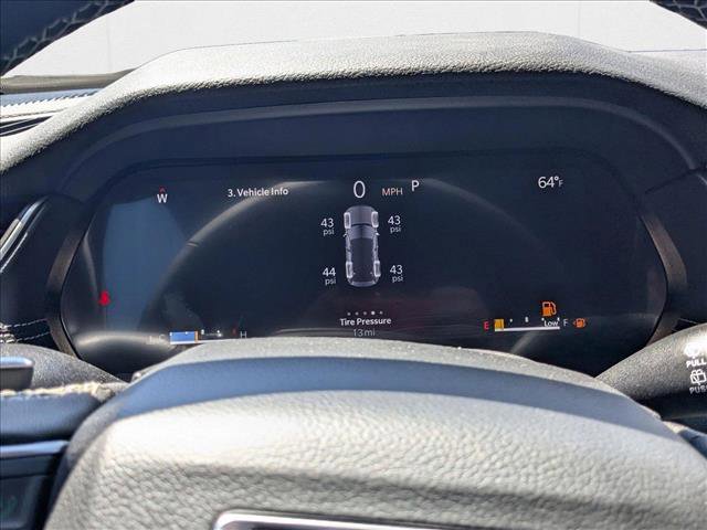 New 2025 Jeep Grand Cherokee Altitude image 10