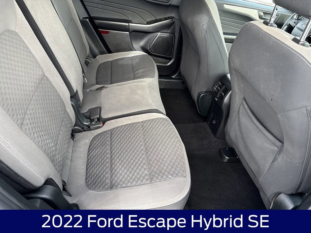 Used 2022 Ford Escape SE w/ Cold Weather Package image 14