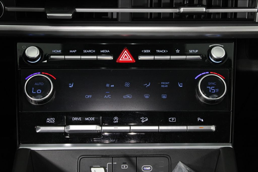 Certified 2026 Hyundai Santa Fe SEL FWD image 23