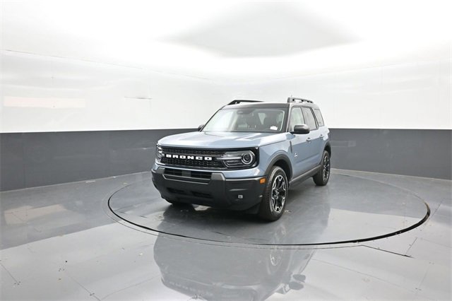 New 2025 Ford Bronco Sport Outer Banks image 3