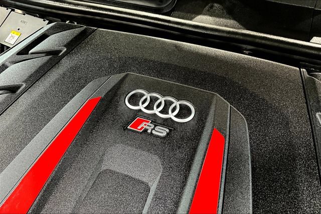 Used 2021 Audi RS Q8 w/ Carbon Optic Package AWD/4WD image 30