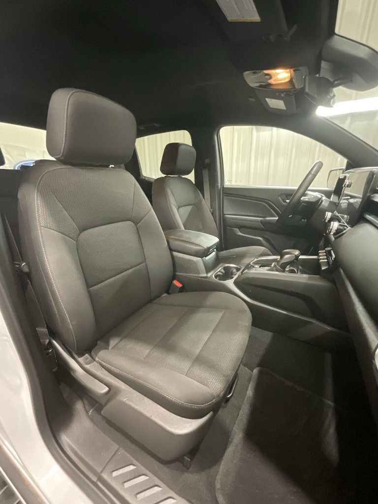 Used 2024 GMC Canyon Elevation image 13