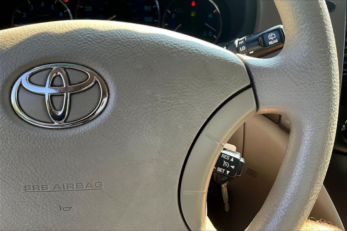 Used 2008 Toyota Sienna LE FWD image 12