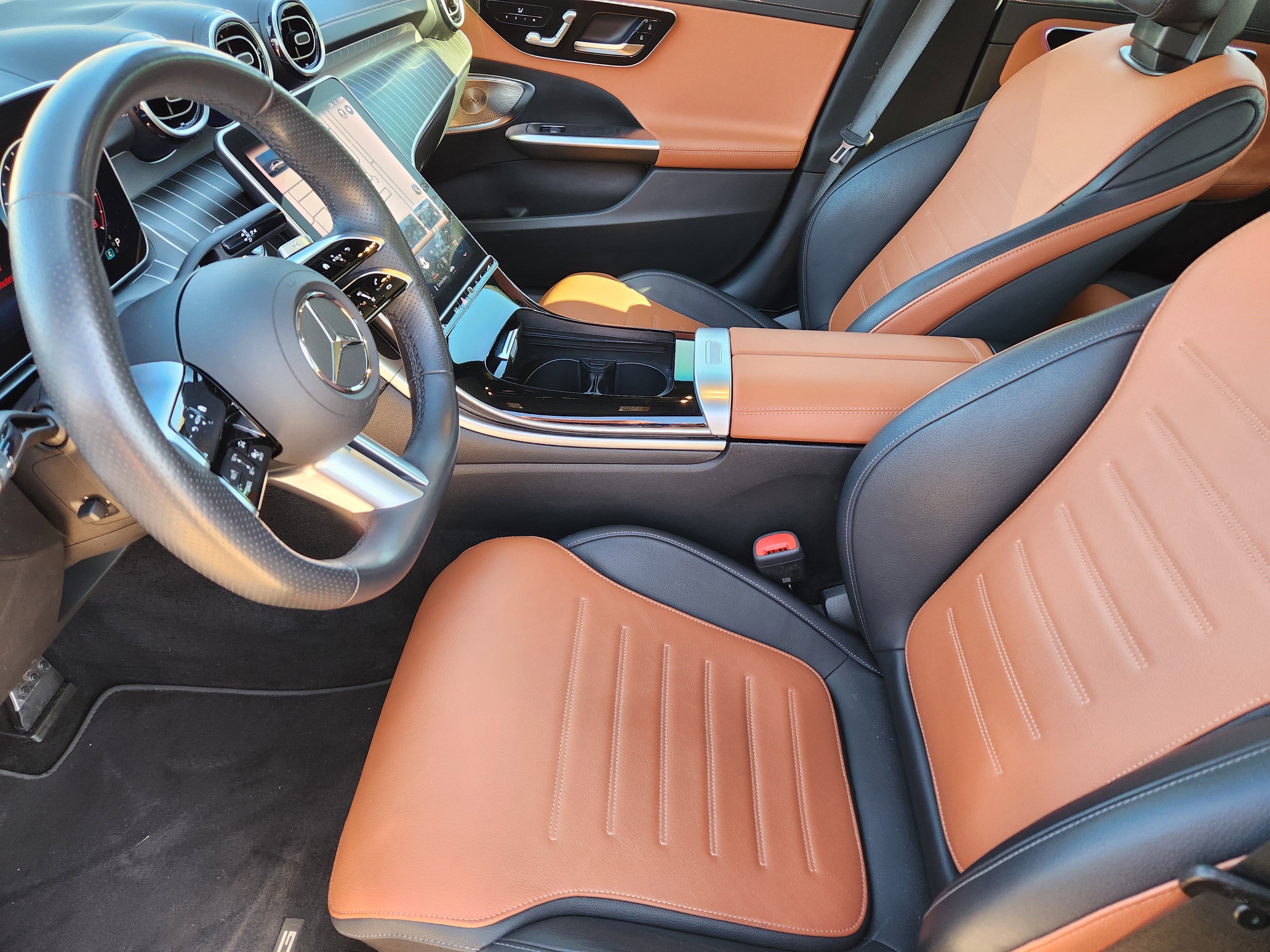 Used 2024 Mercedes-Benz C 300 Sedan image 13