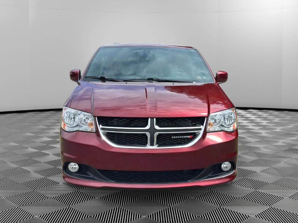 Used 2017 Dodge Grand Caravan SXT FWD image 7