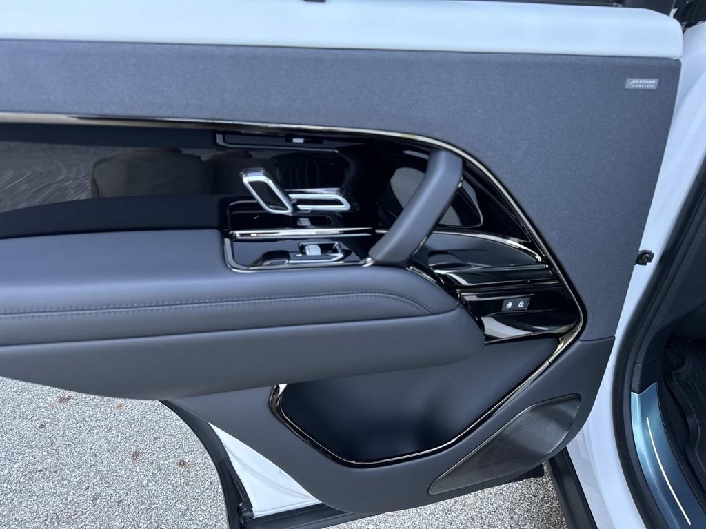 New 2027 Land Rover Range Rover Sport SV AWD/4WD image 12