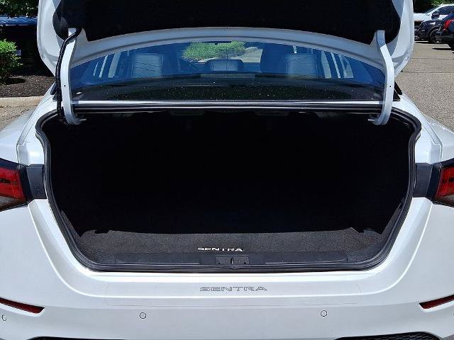 Certified 2023 Nissan Sentra SR w/ SR Premium Package FWD image 30